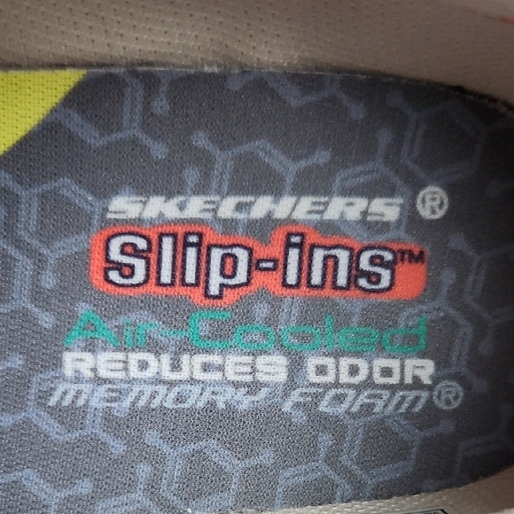 Sketchers Slip Ins Street Retro Jogger Holloway Shoes - Picture 10 of 11